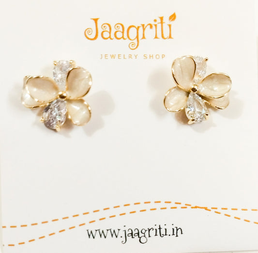 Yellow Gold Floral Design Earrings
