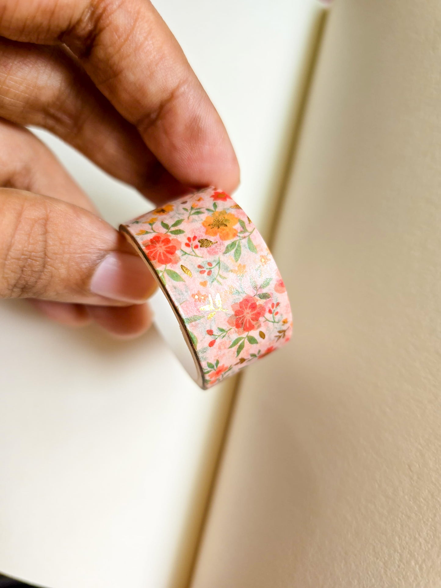 MG7836G | Appears To Be Decorative 1pcs Washi Tape With a Floral, Japanese-Style Design | 1.5mm