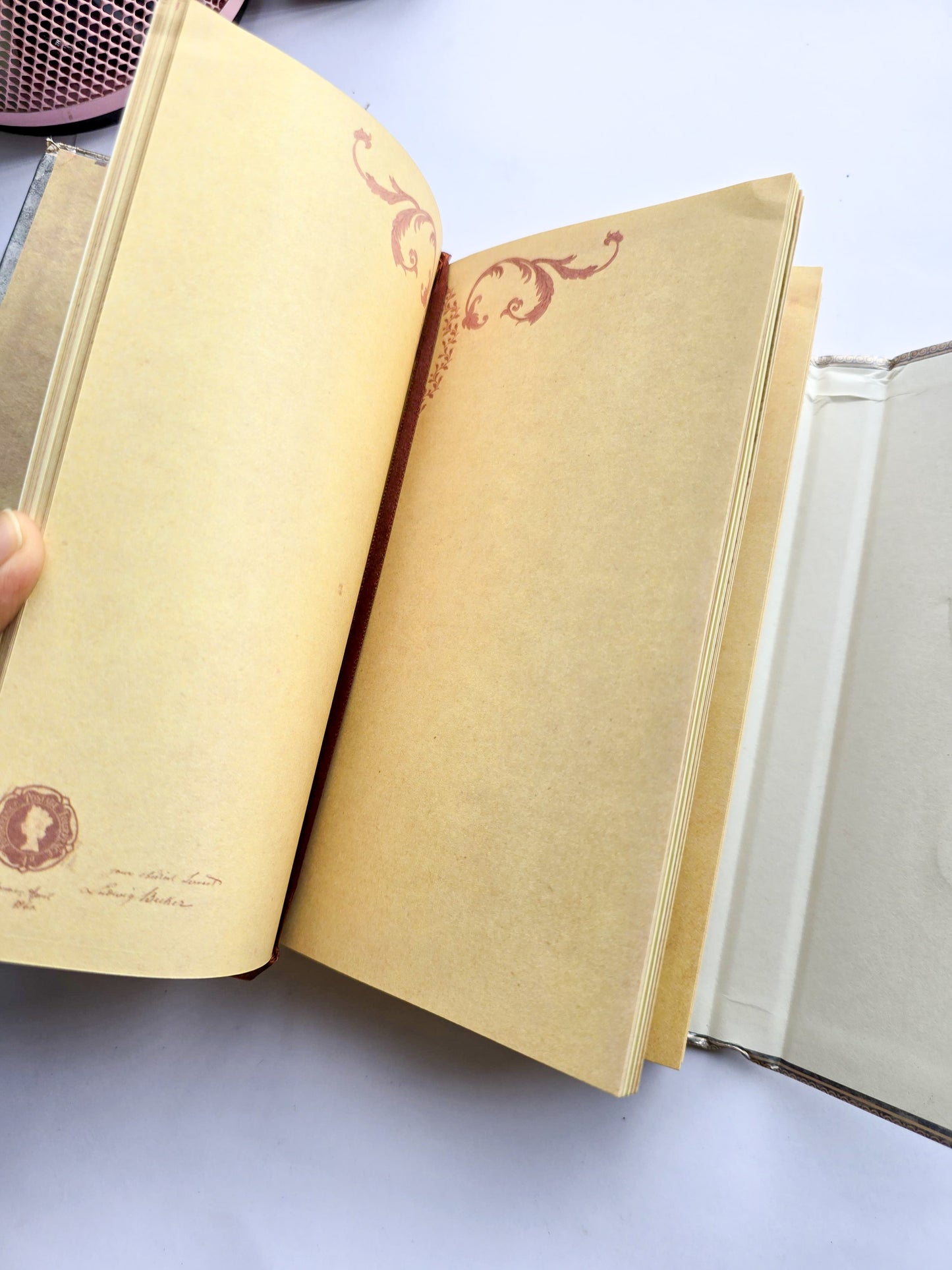 MG2665 | Pharaoh Notes The World Of Magic Is Brilliant  Vintage-Style Hardcover Journal Featuring A Magnetic Closure.