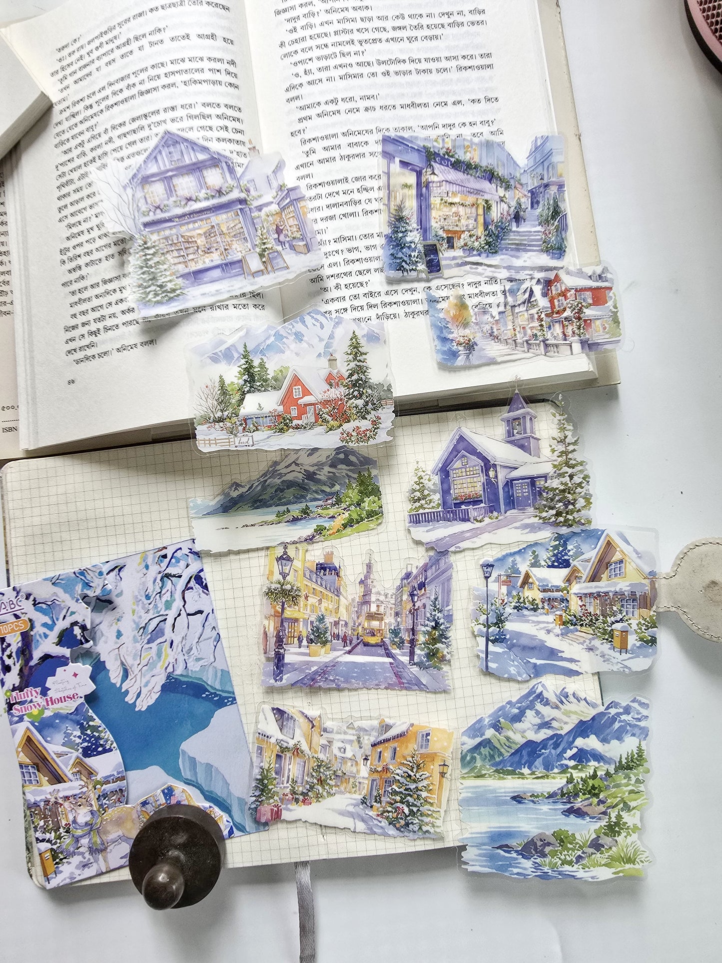 SSQH-404 | Scenery |  PET | Sticker | Fluiiy Snow House | 10 Pcs | 40*89mm