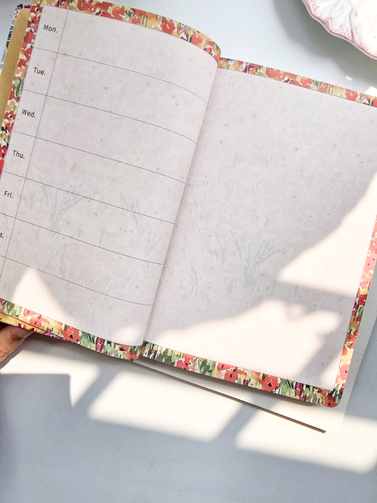 256 pages floral weekly monthly planner notebook | A5 |