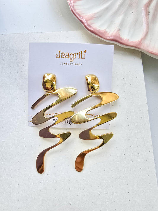Twist & Shine Earrings