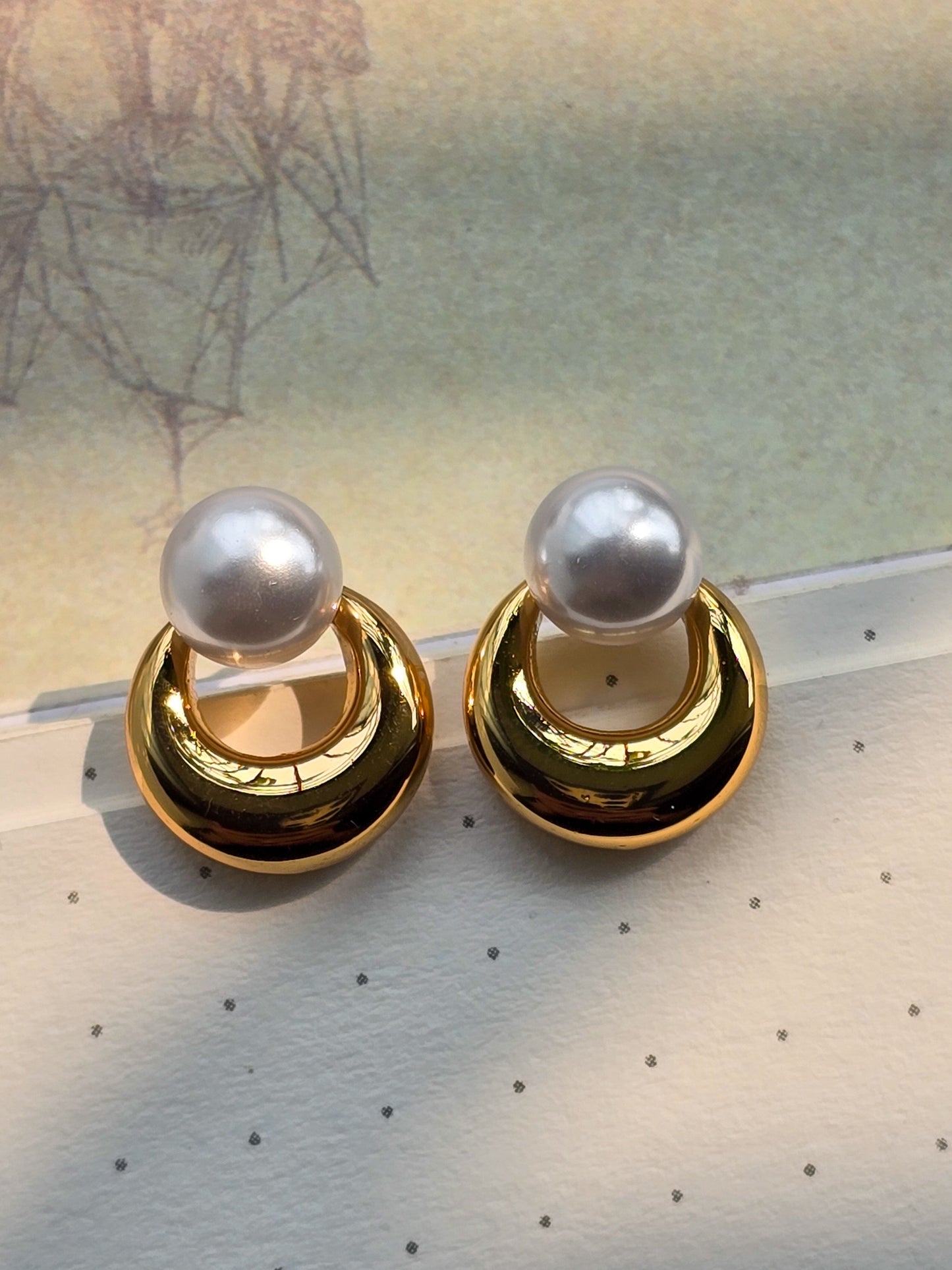 Pearl Golden Moon Stud Earring