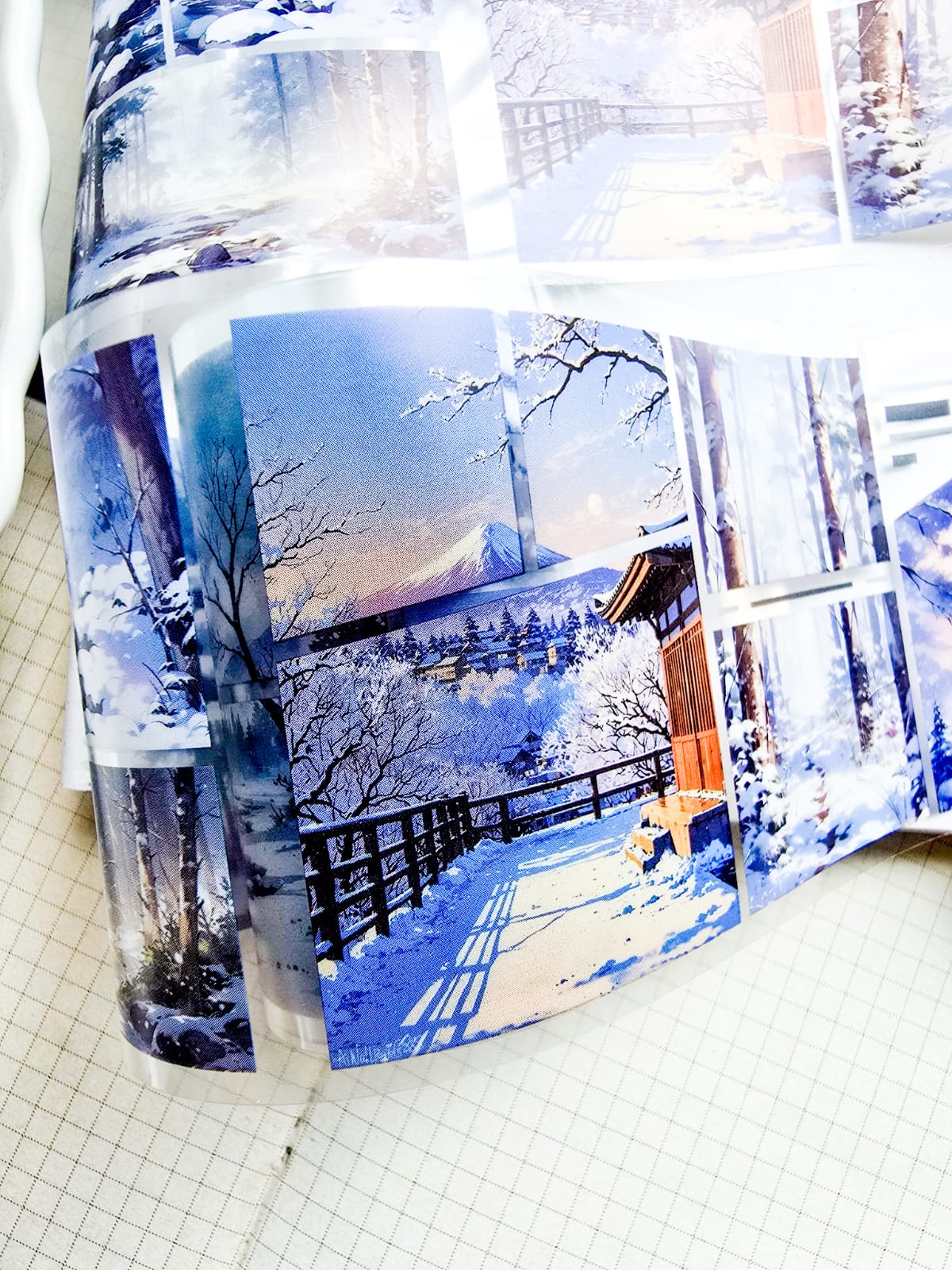 JMTY -202 | 4Pcs | PET | Cuttino Dreams And Projection Shadows Series Sticker Roll | 380mm |