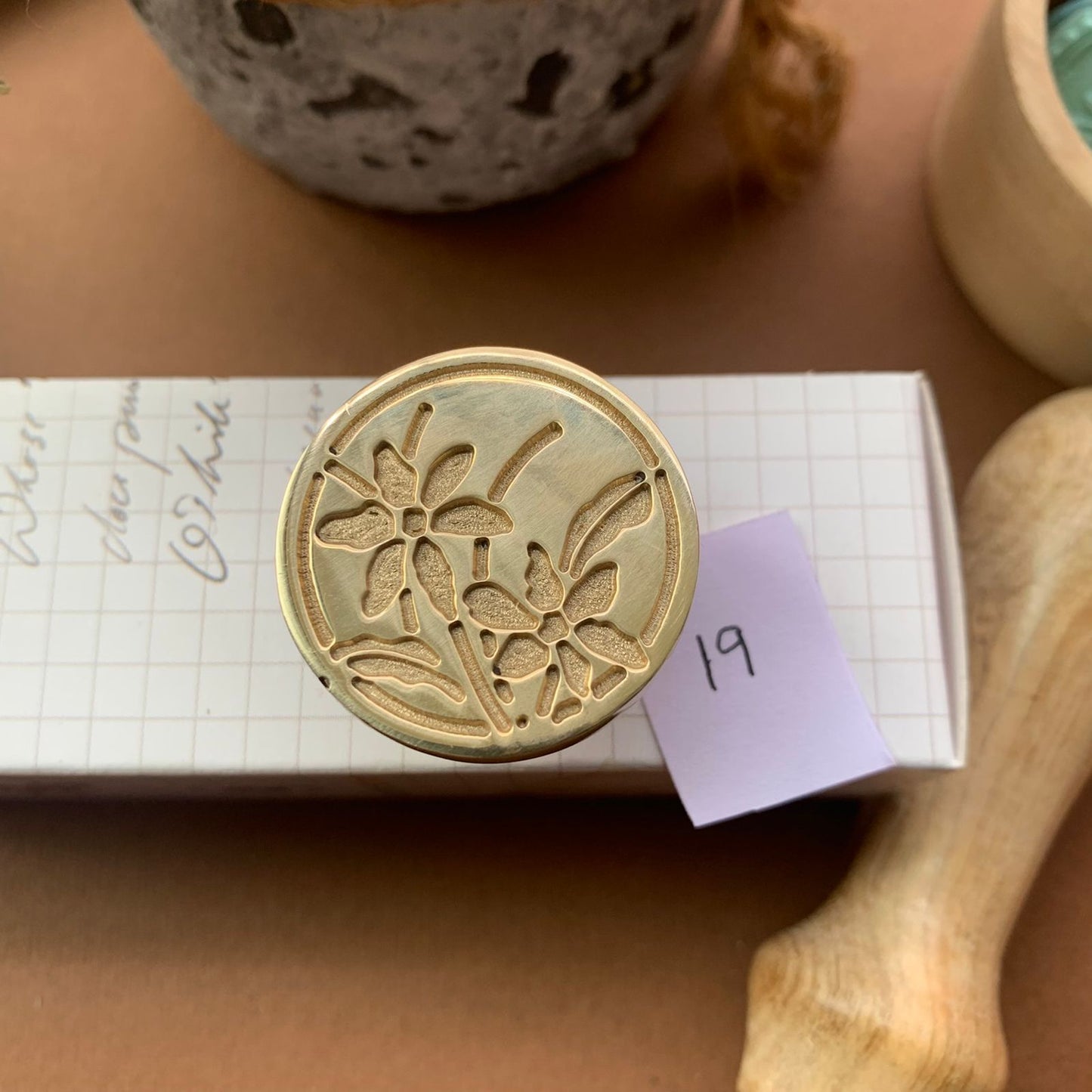 AW19 - Premium Seal Wax Stamp with Wooden Handle | 30mm Diameter