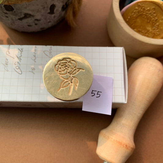 AW55 - Premium Seal Wax Stamp with Wooden Handle | 25mm Diameter