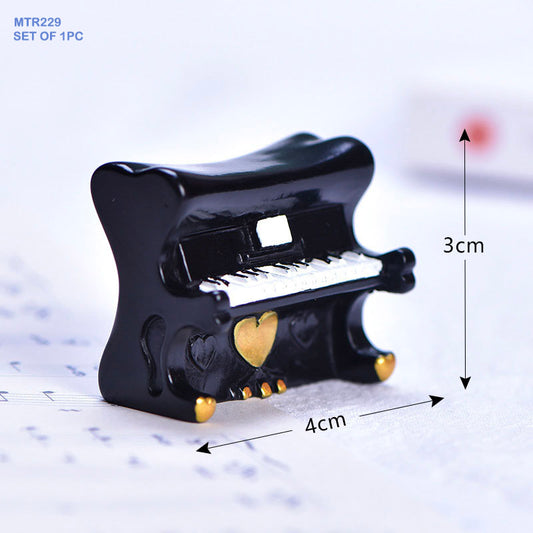 1 Pcs Musical Instrument Piano Black Miniature Model MTR229